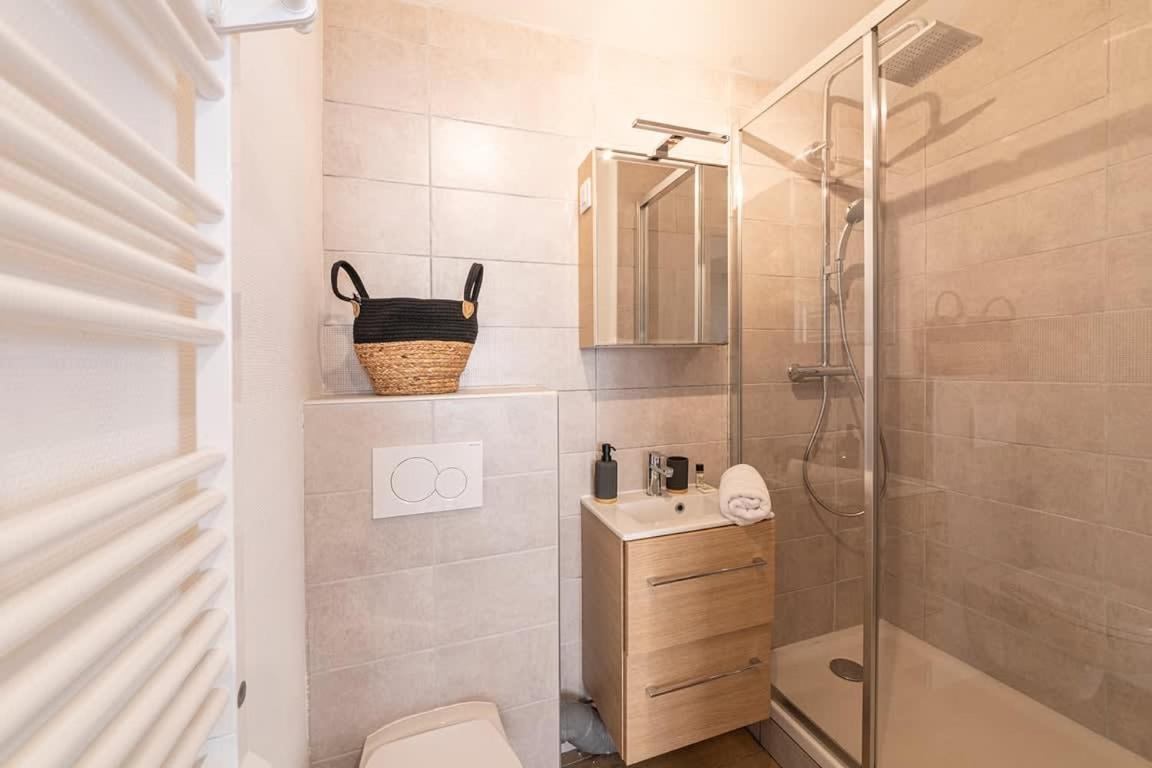 Coquelin - Joli Appartement Renove Ренн Экстерьер фото